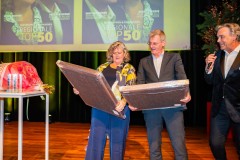 110_@Momenttom.com_20251208